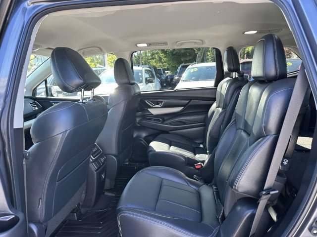 Used 2022 Subaru Ascent Limited AWD/4WD image 7
