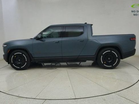 Used 2025 Rivian R1T Premium AWD/4WD image 68