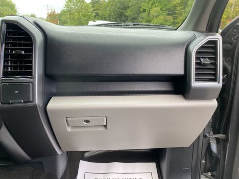 Used 2019 Ford F150 XLT image 31