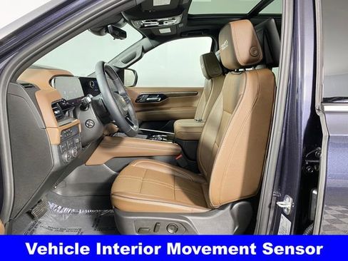 Used 2026 Chevrolet Suburban High Country image 11