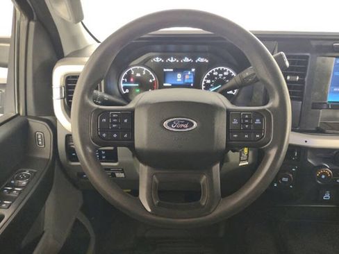 Used 2024 Ford F250 XL w/ Snow Plow Prep Package AWD/4WD image 12