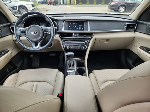 Used 2016 Kia Optima EX w/ Premium Package FWD image 8