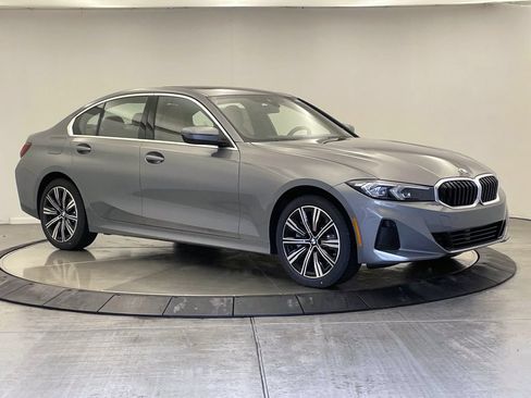 Used 2026 BMW 330i xDrive Sedan w/ Convenience Package AWD/4WD image 7