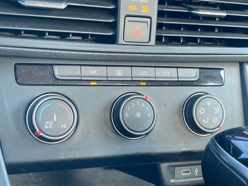 Used 2024 Volkswagen Jetta S image 22