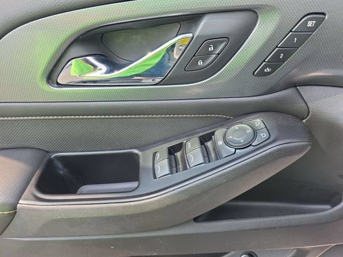 Used 2018 Chevrolet Traverse Premier AWD/4WD image 14