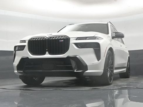 Used 2023 BMW X7 M60i w/ Executive Package AWD/4WD image 55