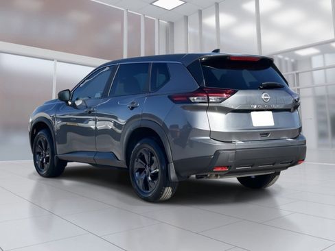 New 2026 Nissan Rogue SV FWD image 2