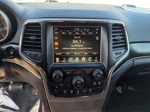 Used 2017 Jeep Grand Cherokee Limited w/ Trailer Tow Group IV AWD/4WD image 15