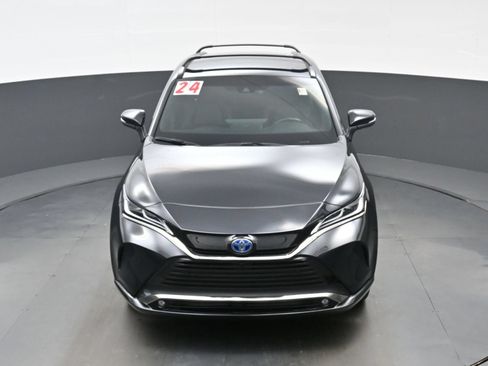 Used 2024 Toyota Venza Nightshade AWD/4WD image 35
