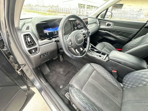 Used 2022 Kia Sorento SX FWD image 10