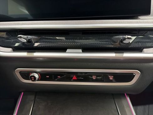 Certified 2024 BMW X5 xDrive40i w/ Premium Package image 36