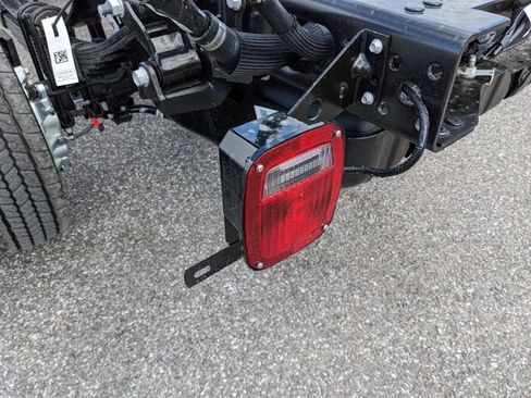 New 2026 Ford F550 4x4 Regular Cab Super Duty image 9