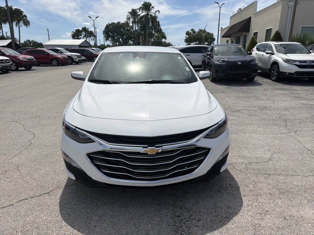 Used 2024 Chevrolet Malibu LT FWD image 9