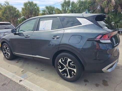 Used 2023 Kia Sportage EX FWD image 8