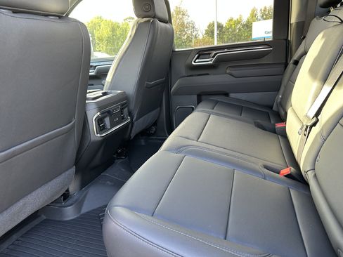 New 2026 Chevrolet Silverado 3500 LTZ w/ LTZ Plus Package image 13