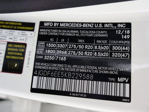 Used 2019 Mercedes-Benz GLS 450 4MATIC w/ Premium 1 Package image 60