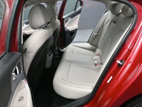 Used 2019 Genesis G70 2.0T Advanced w/ Elite Package image 10