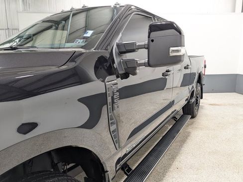 Used 2025 Ford F250 Platinum image 7