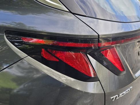 Used 2022 Hyundai Tucson SE image 7