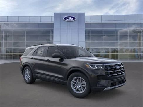 New 2026 Ford Explorer Active image 7
