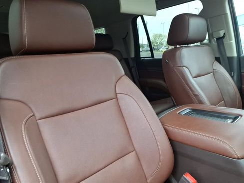 Used 2015 Chevrolet Tahoe LTZ image 18