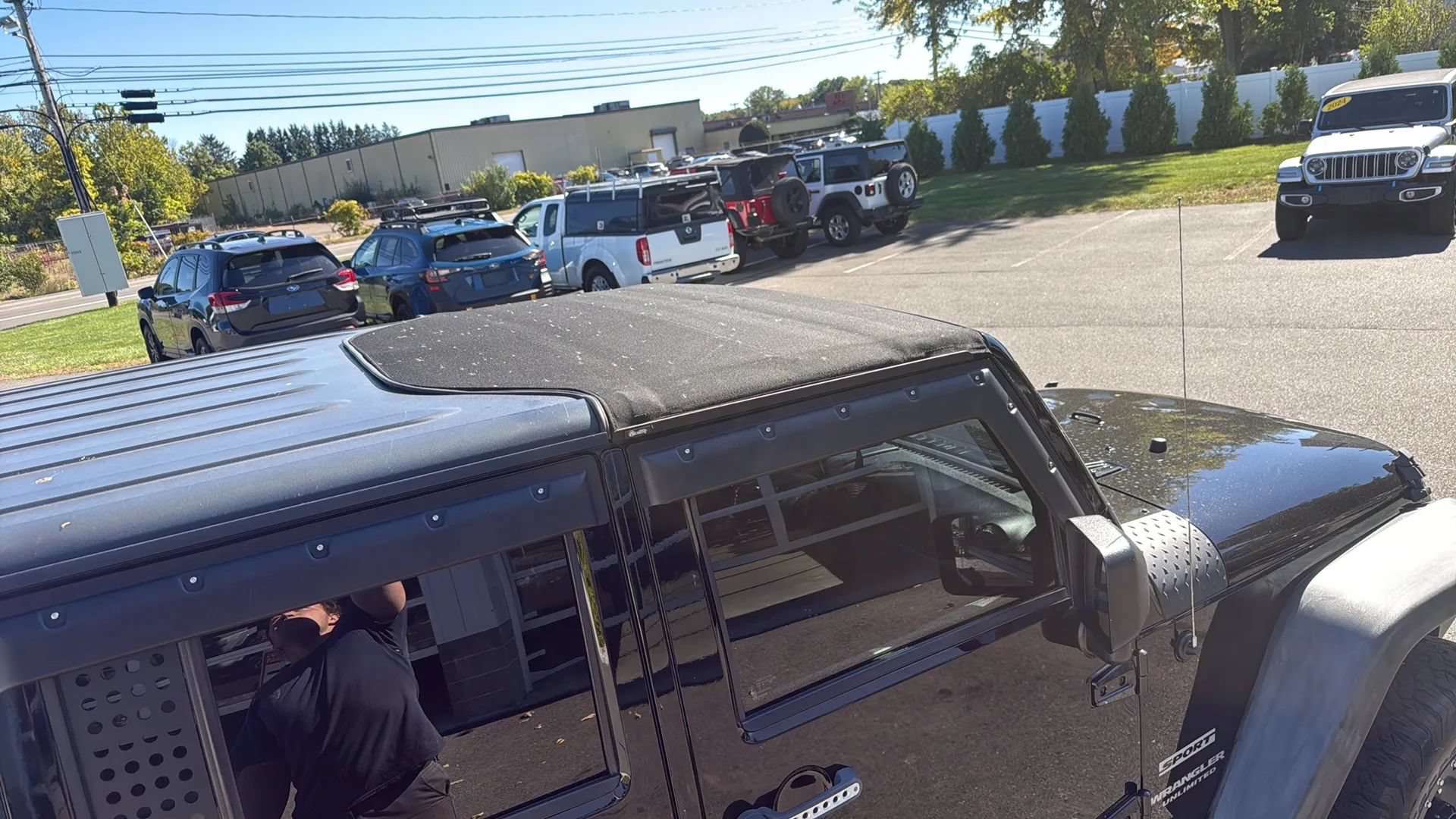 Used 2013 Jeep Wrangler Unlimited Sport AWD/4WD image 3