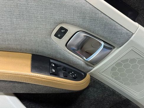 Used 2014 BMW i3 w/ Range Extender RWD image 61