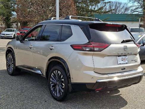 Certified 2025 Nissan Rogue Platinum w/ Platinum Premium Package AWD/4WD image 6