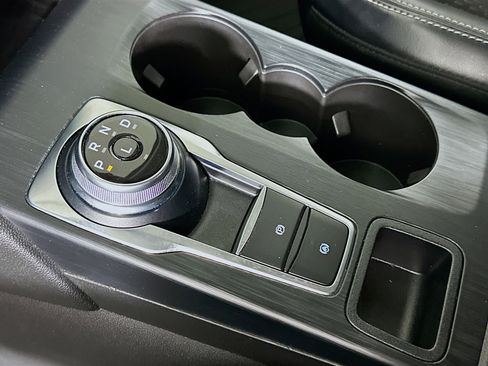 Used 2023 Ford Escape SE w/ Class II Trailer Tow Package image 25