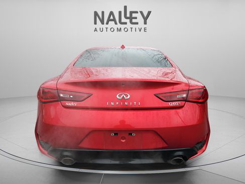 Used 2017 INFINITI Q60 Red Sport 400 image 4