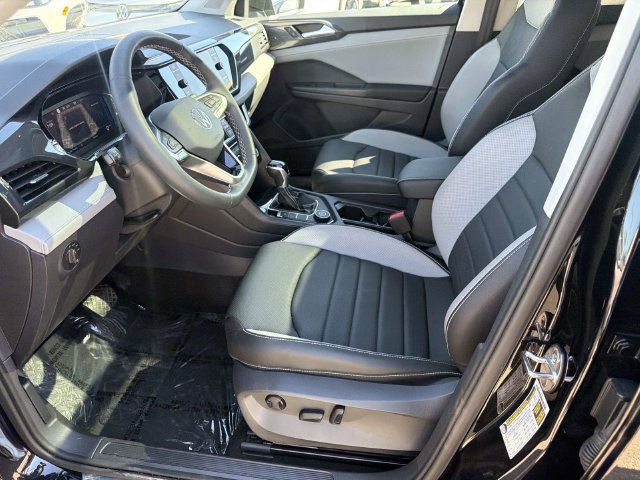 Certified 2023 Volkswagen Taos SEL AWD/4WD image 13