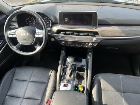 Used 2022 Kia Telluride EX w/ EX Premium Package FWD image 11