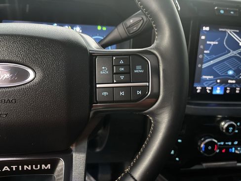 Certified 2024 Ford F250 Platinum w/ FX4 Off-Road Package image 31