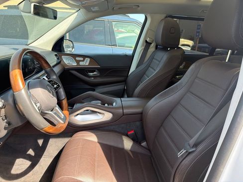 Used 2020 Mercedes-Benz GLS 450 4MATIC image 21