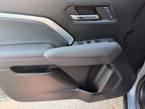 Certified 2024 Chevrolet Colorado Z71 w/ Z71 Convenience Package 2 image 15