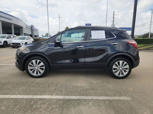Used 2018 Buick Encore Preferred FWD image 4