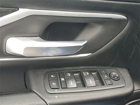 Used 2020 RAM 1500 Big Horn image 13