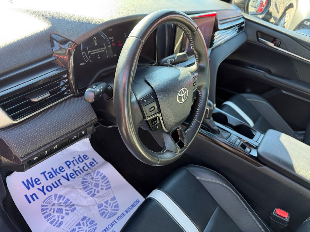 Certified 2025 Toyota Camry SE FWD image 28