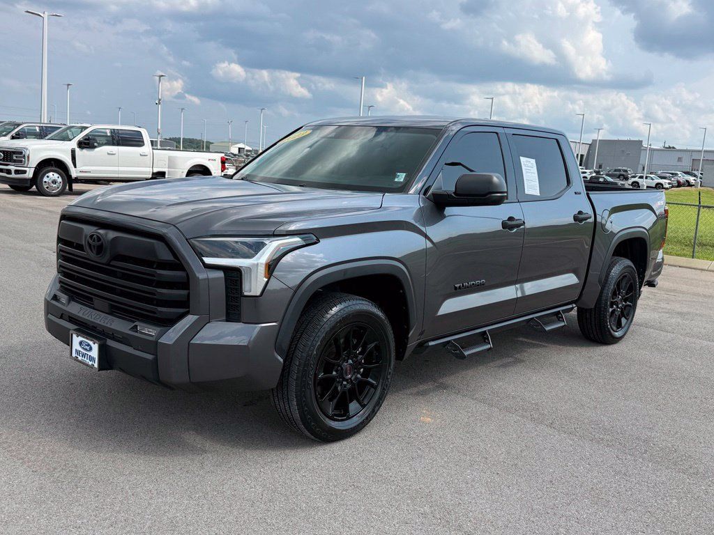 Used 2023 Toyota Tundra SR5 AWD/4WD image 39