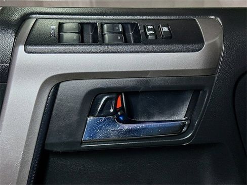 Used 2016 Toyota 4Runner Limited image 15