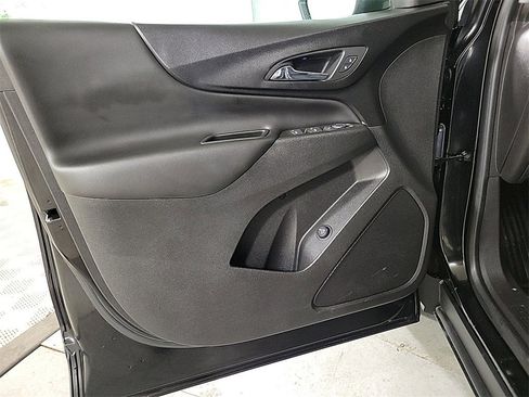 Used 2022 Chevrolet Equinox LT image 19
