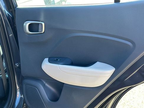 New 2026 Hyundai Venue SEL image 16