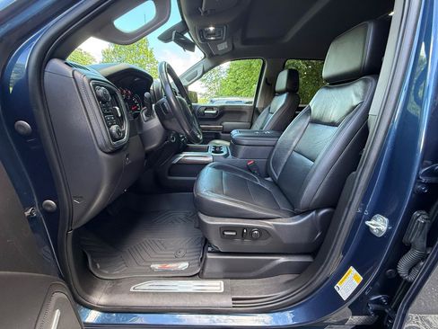 Used 2020 Chevrolet Silverado 1500 LT Trail Boss AWD/4WD image 14
