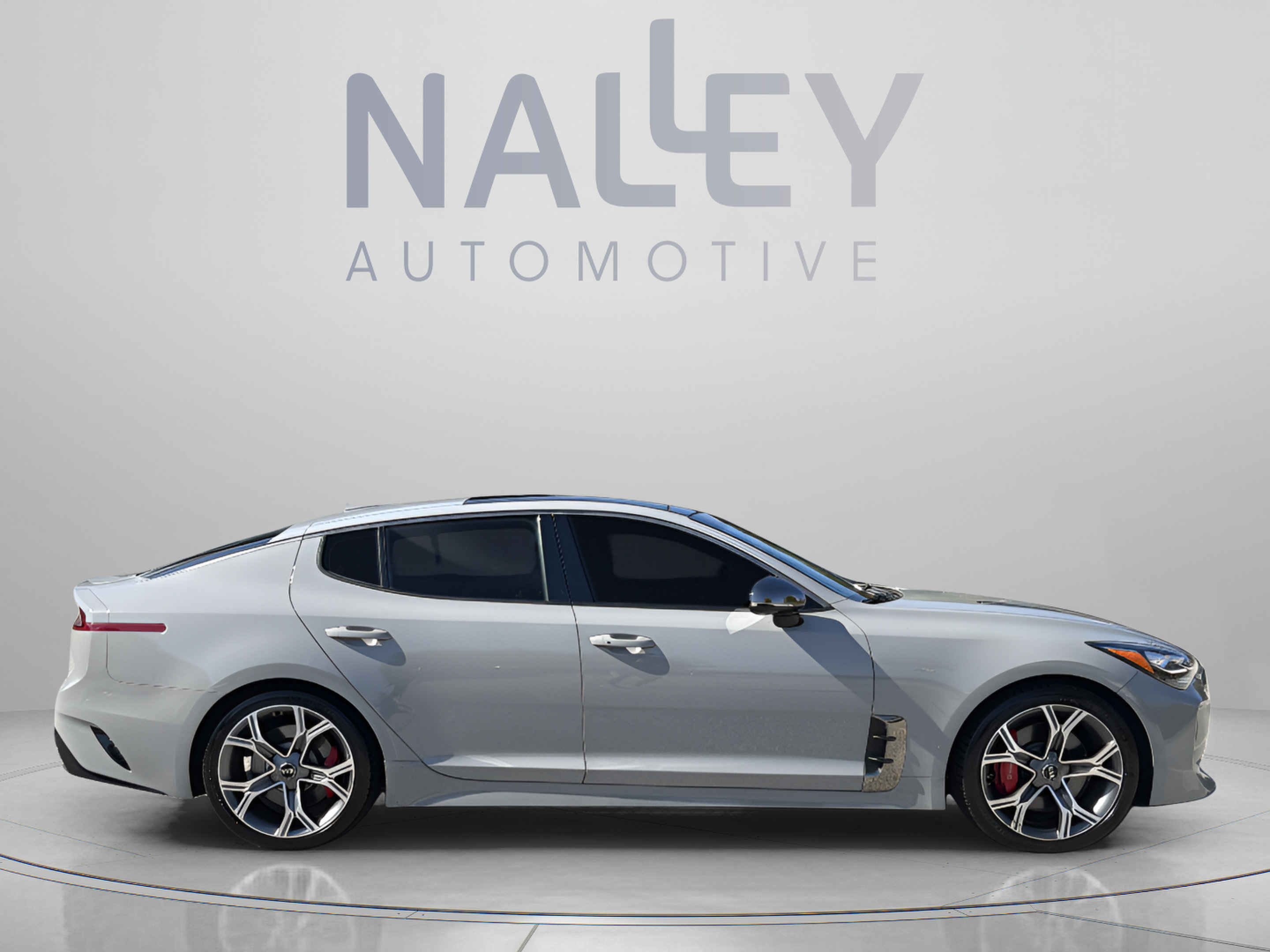 Used 2020 Kia Stinger GT2 AWD/4WD image 28