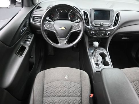 Used 2022 Chevrolet Equinox LT image 12