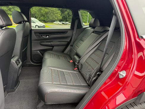 Used 2025 Honda CR-V Sport-L image 17