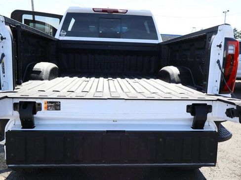 Used 2025 GMC Sierra 3500 Denali w/ Denali Reserve Package AWD/4WD image 15