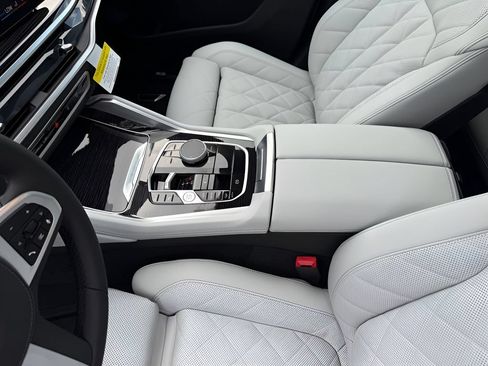 New 2027 BMW X6 xDrive40i AWD/4WD image 20