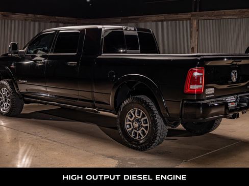 Used 2024 RAM 3500 Limited w/ Towing Technology Group image 6