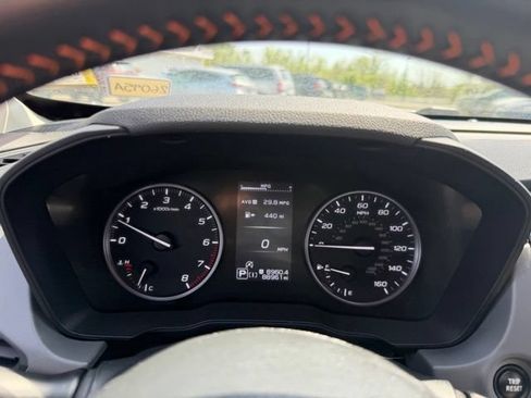 Used 2024 Subaru Crosstrek 2.5i Limited AWD/4WD image 12